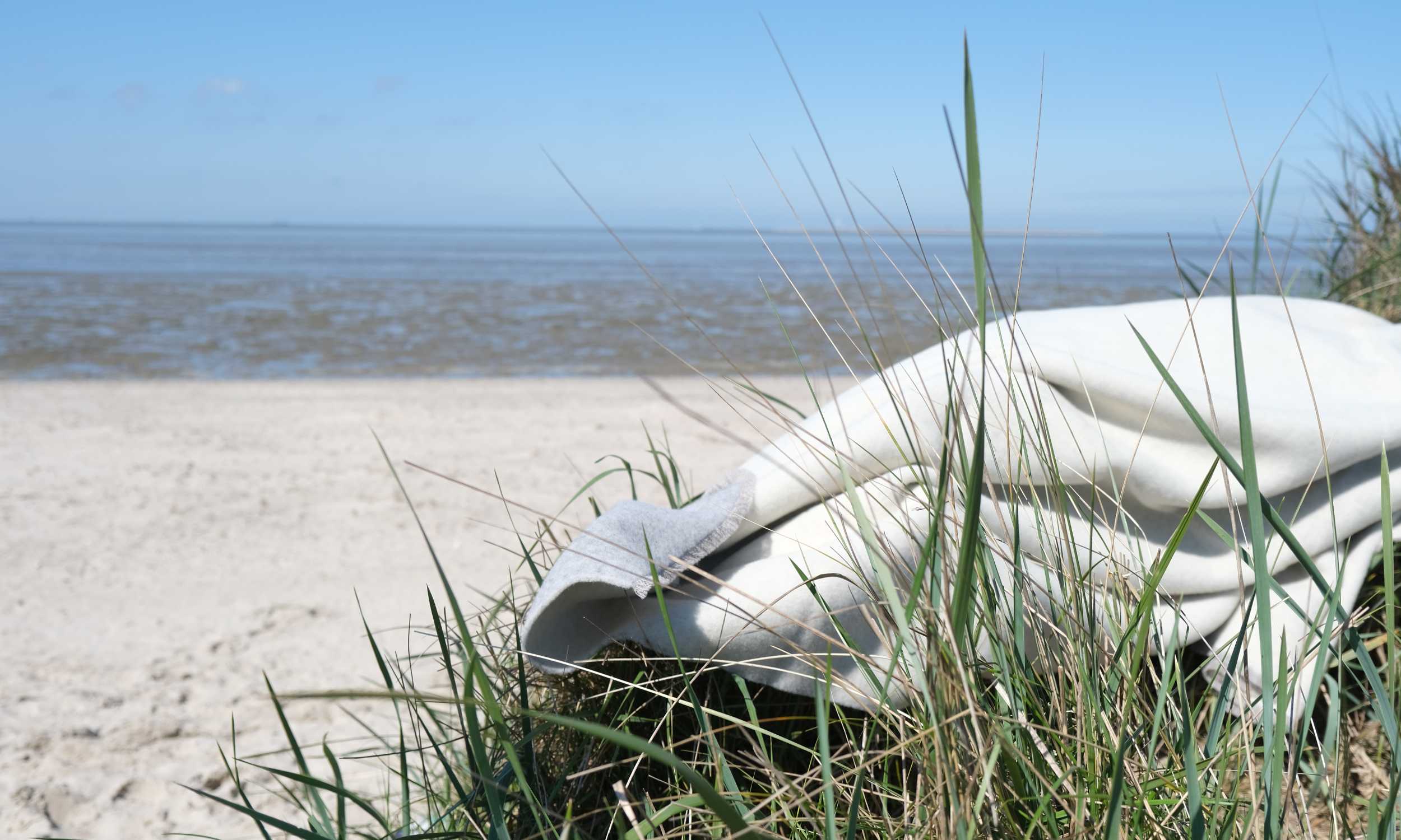 SaltWaveDyke Decke am Strand - Coastland